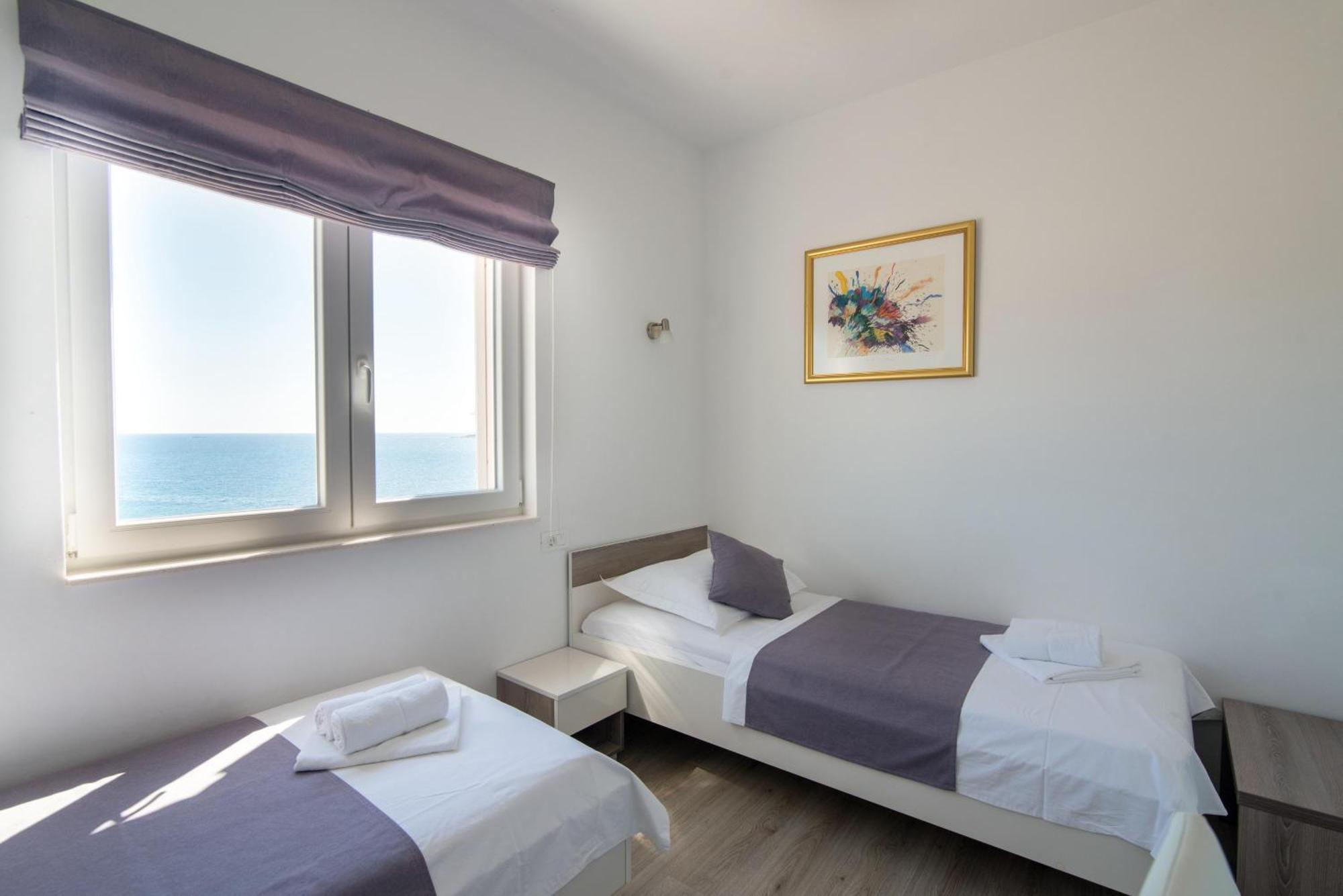 Apartmani Babic Sevid Esterno foto