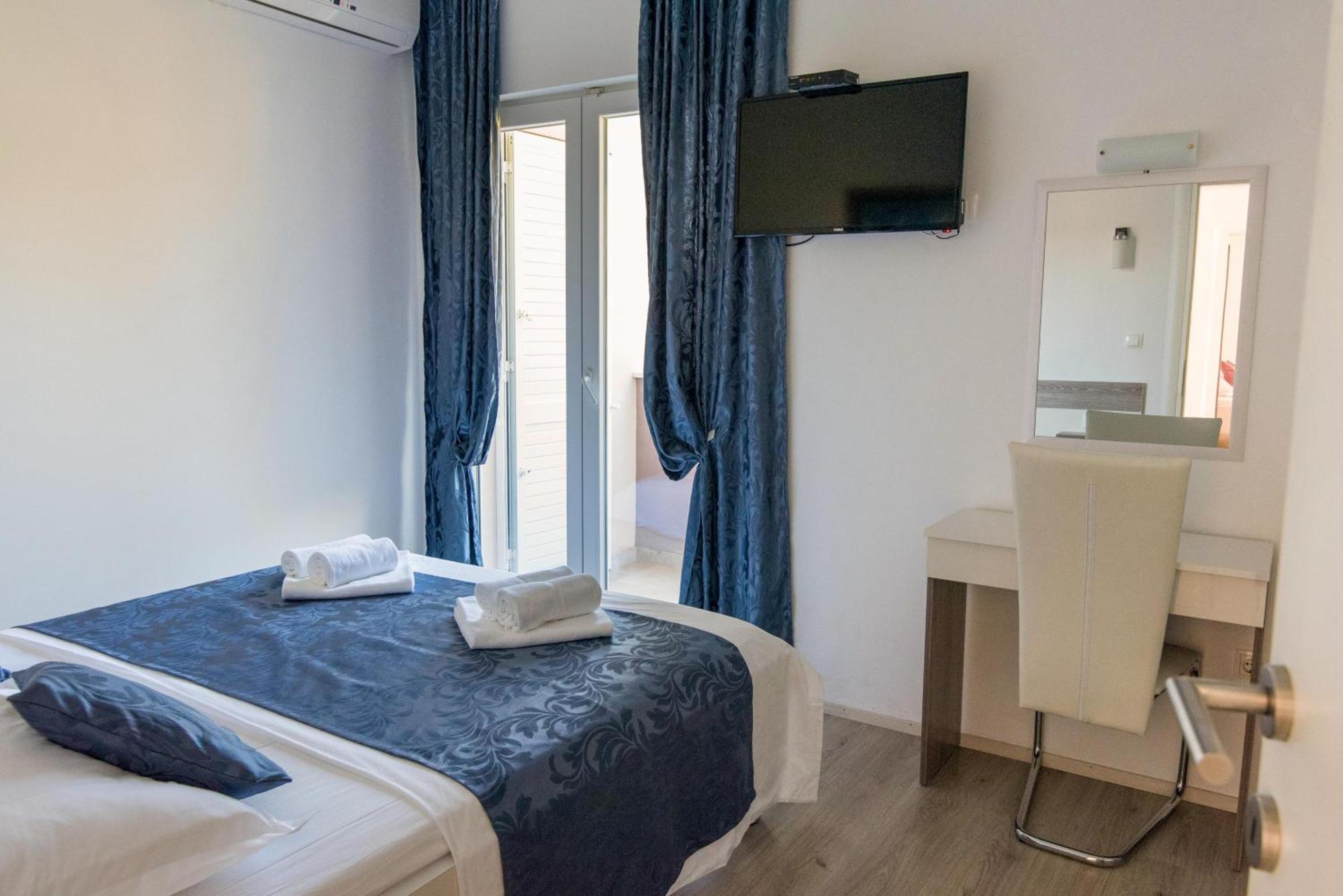 Apartmani Babic Sevid Esterno foto