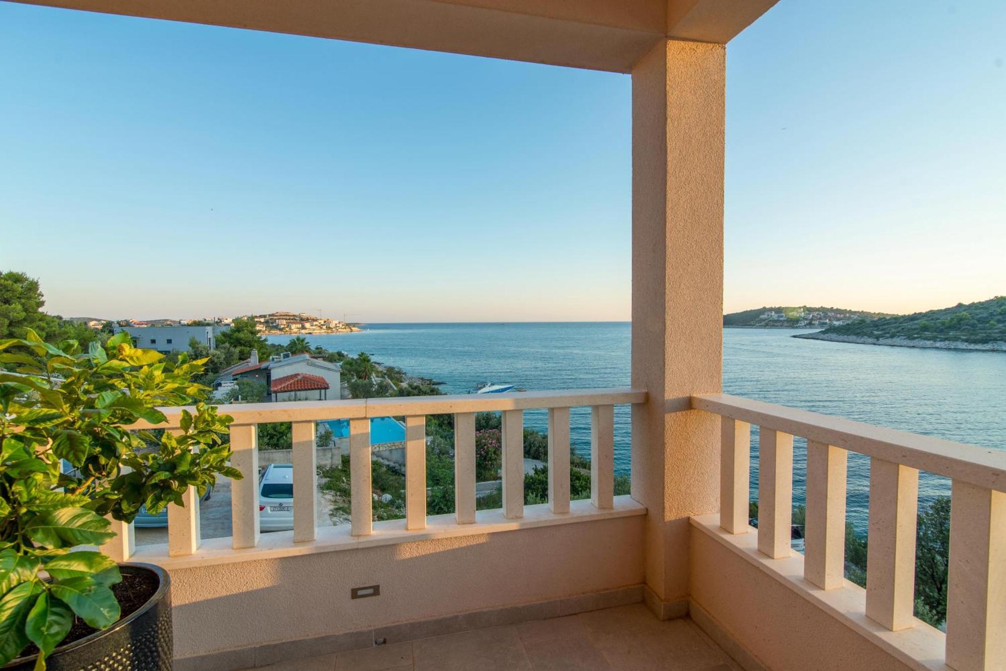 Apartmani Babic Sevid Esterno foto