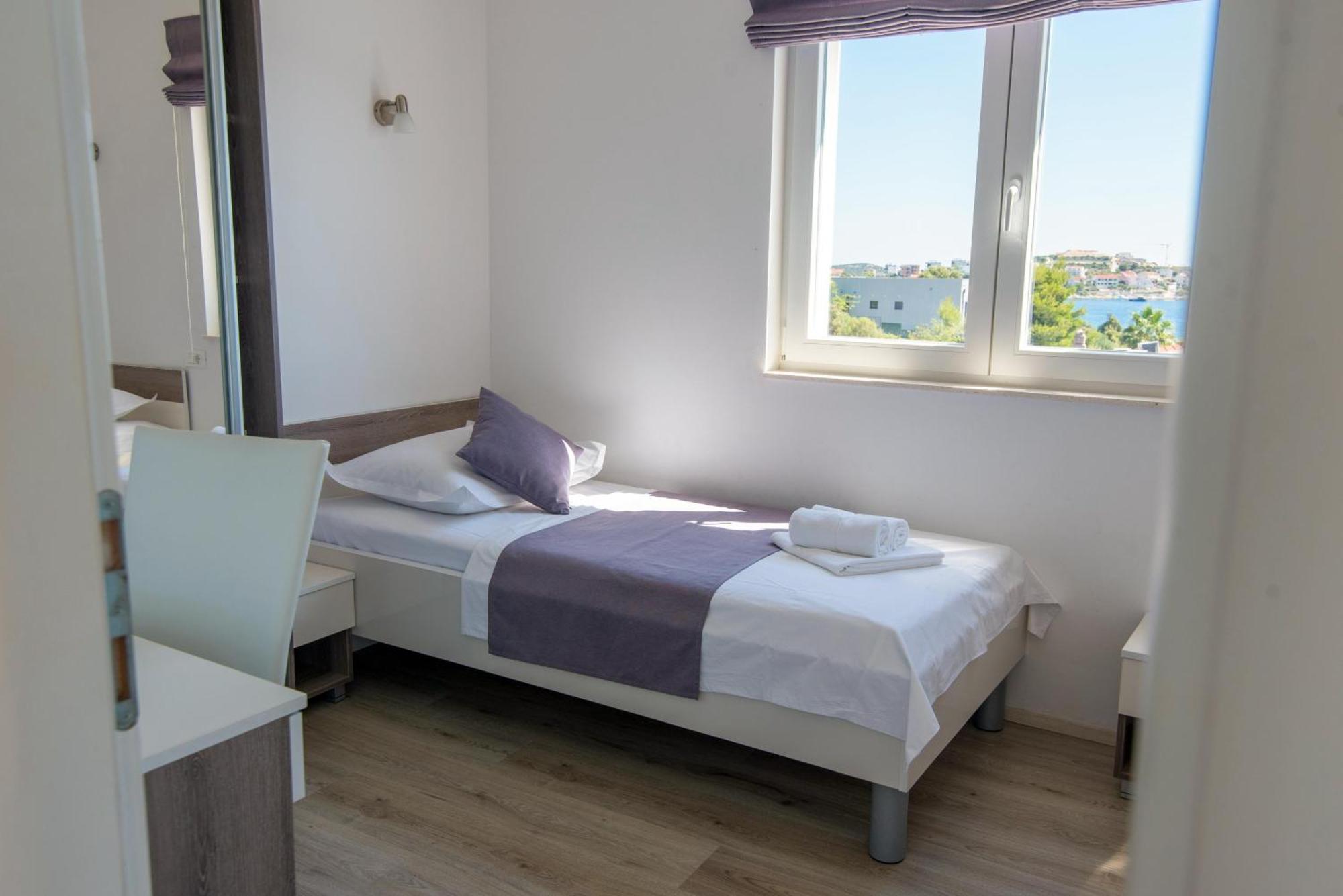 Apartmani Babic Sevid Esterno foto